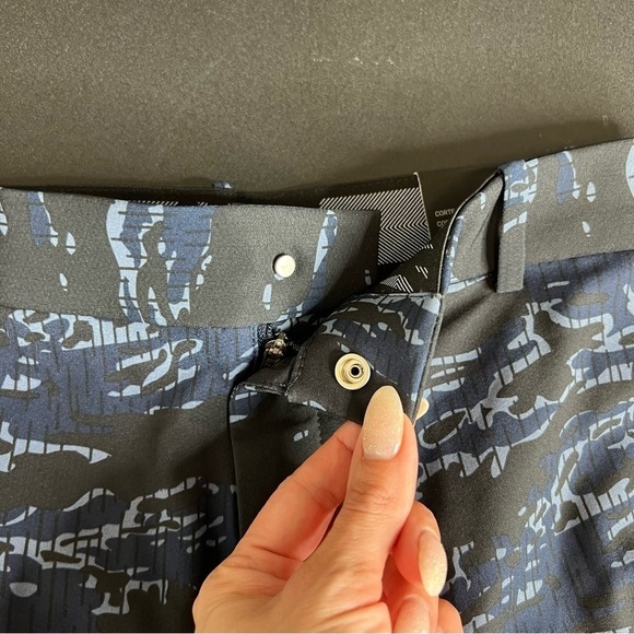 Nike Golf shorts Men medium 28 Flex Camo Blue Black Standard Fit Hybrid G - Picture 9 of 10